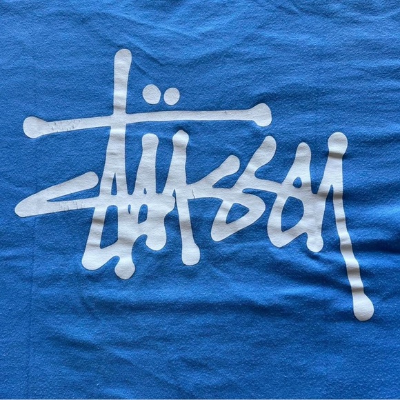 🧊𝗟𝗜𝗚𝗛𝗧 𝗕𝗟𝗨𝗘 𝗦𝗧𝗨𝗦𝗦𝗬 𝗕𝗔𝗦𝗜𝗖 𝗦𝗖𝗥𝗜𝗣𝗧 𝗧-𝗦𝗛𝗜𝗥𝗧🧊 - Picture 4 of 7